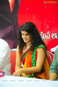 Lawrence Taapsee Muni 3 Muhurat