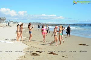 Hot American Beach Girls