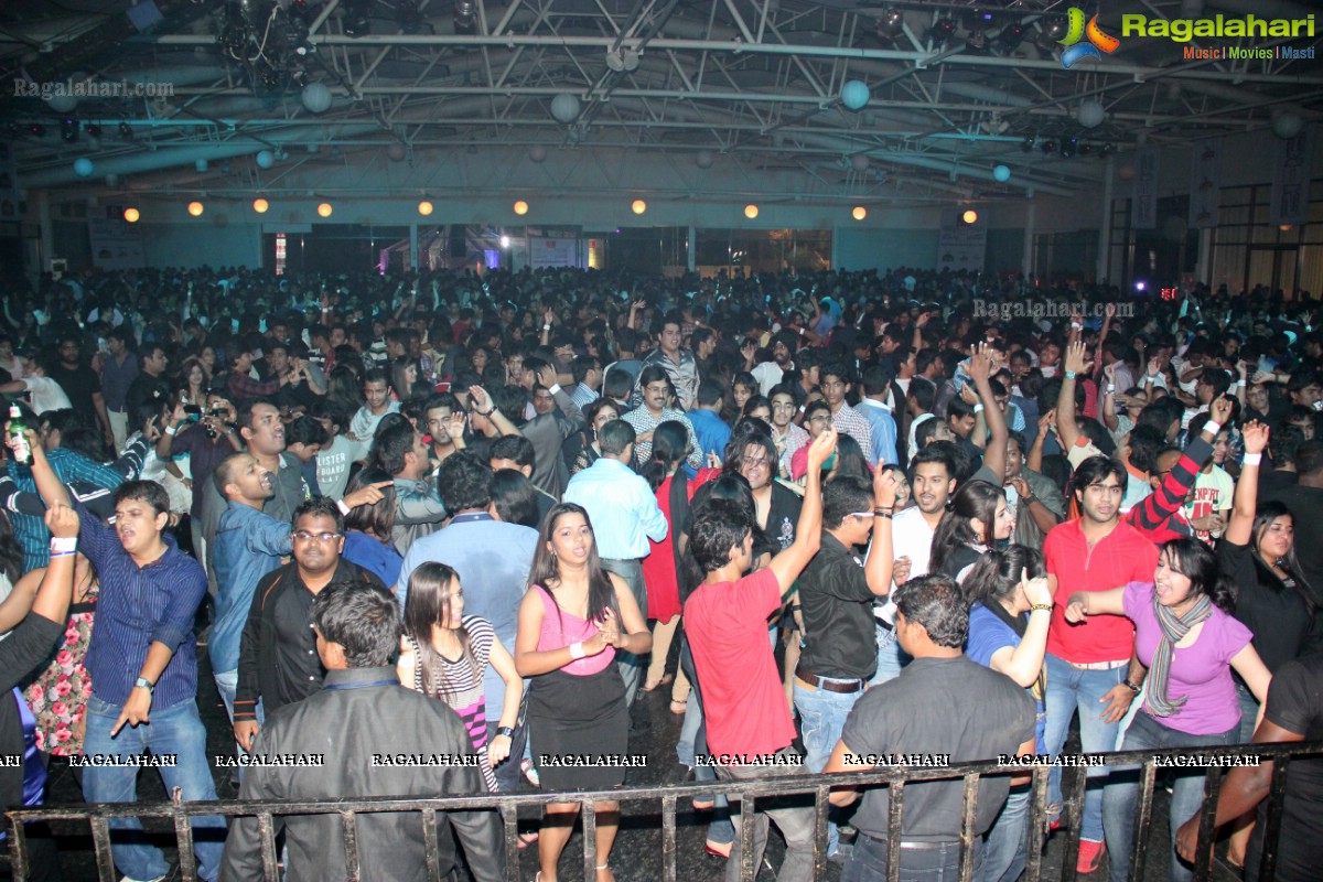 31-12 New Year Party With DJ Piyush at N Convention, Hyderabad