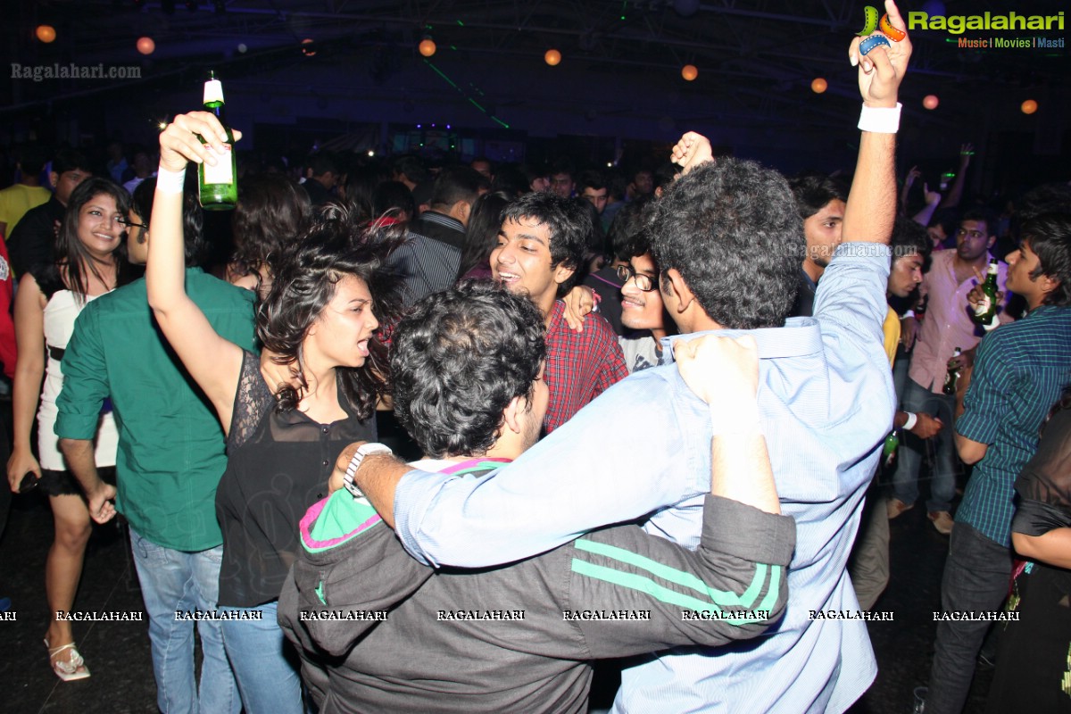 31-12 New Year Party With DJ Piyush at N Convention, Hyderabad