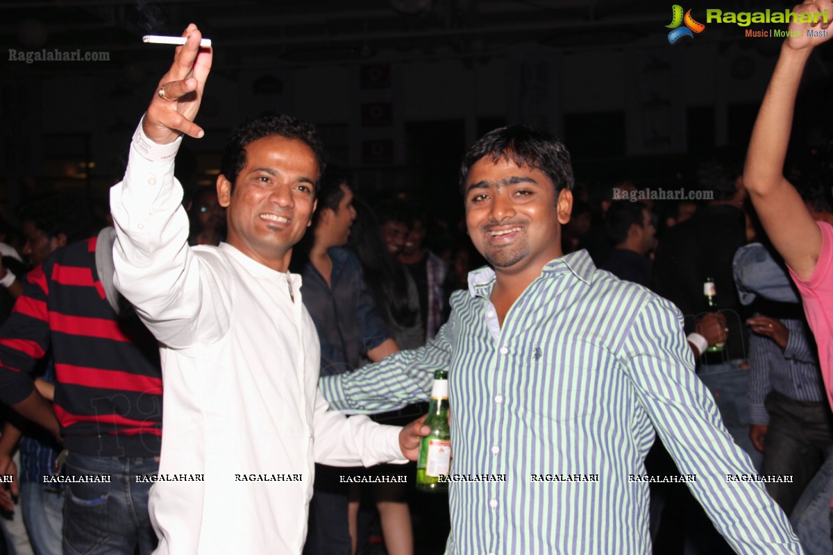 31-12 New Year Party With DJ Piyush at N Convention, Hyderabad