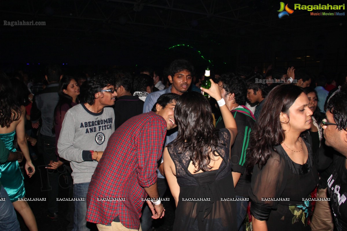 31-12 New Year Party With DJ Piyush at N Convention, Hyderabad