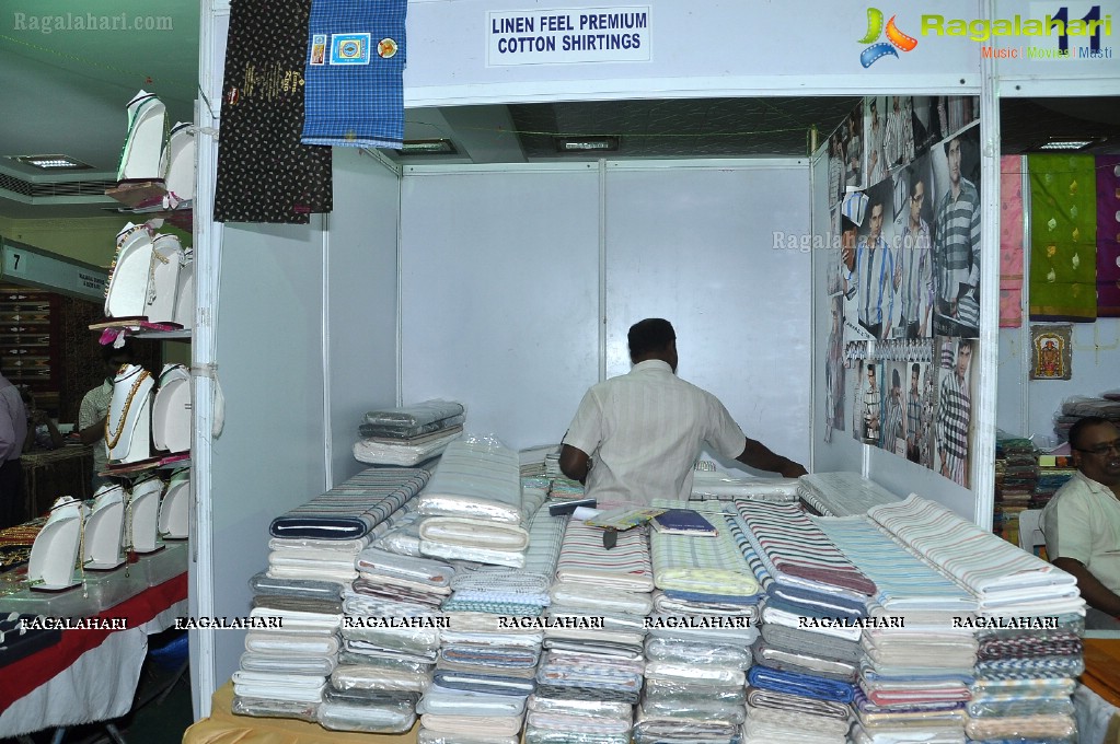 APCO Handloom Exhibition-Cum-Sale, Hyderabad