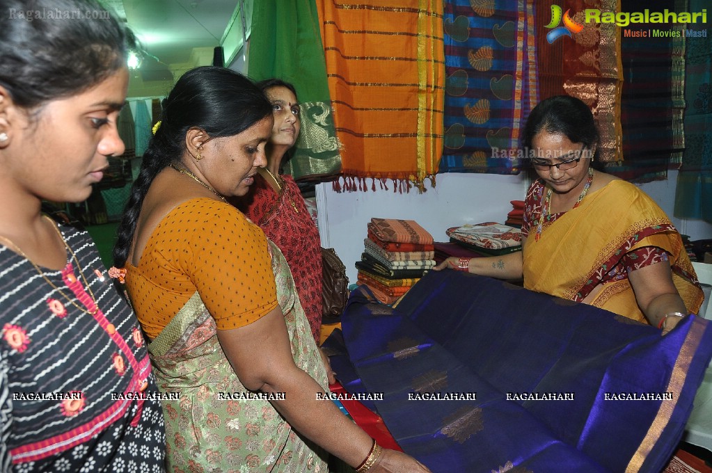 APCO Handloom Exhibition-Cum-Sale, Hyderabad