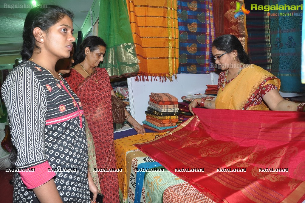 APCO Handloom Exhibition-Cum-Sale, Hyderabad