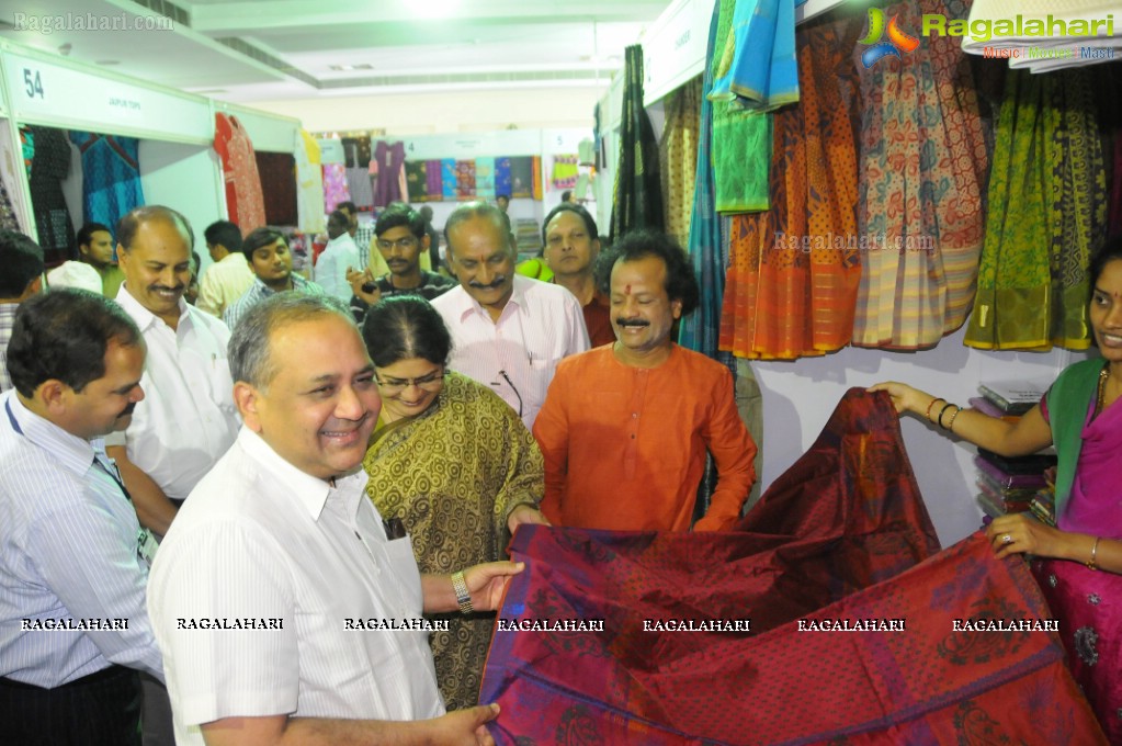 APCO Handloom Exhibition-Cum-Sale, Hyderabad