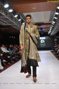 Blenders Pride Hyderabad International Fashion Week 2012