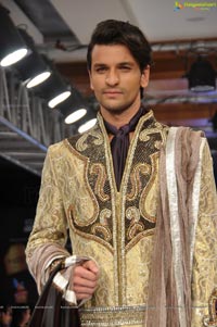 Blenders Pride Hyderabad International Fashion Week 2012