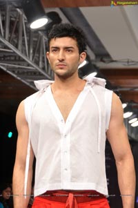 Blenders Pride Hyderabad International Fashion Week 2012