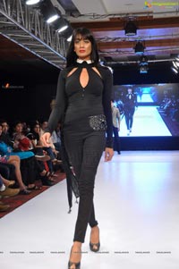 Blenders Pride Hyderabad International Fashion Week 2012