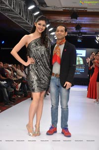 Blenders Pride Hyderabad International Fashion Week 2012