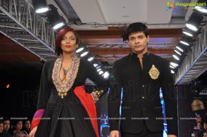 Blenders Pride Hyderabad International Fashion Week 2012