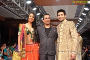 Blenders Pride Hyderabad International Fashion Week 2012