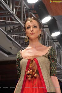 Blenders Pride Hyderabad International Fashion Week 2012