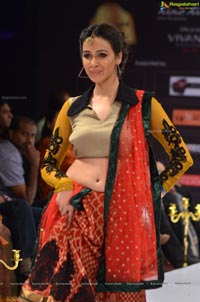 Blenders Pride Hyderabad International Fashion Week 2012