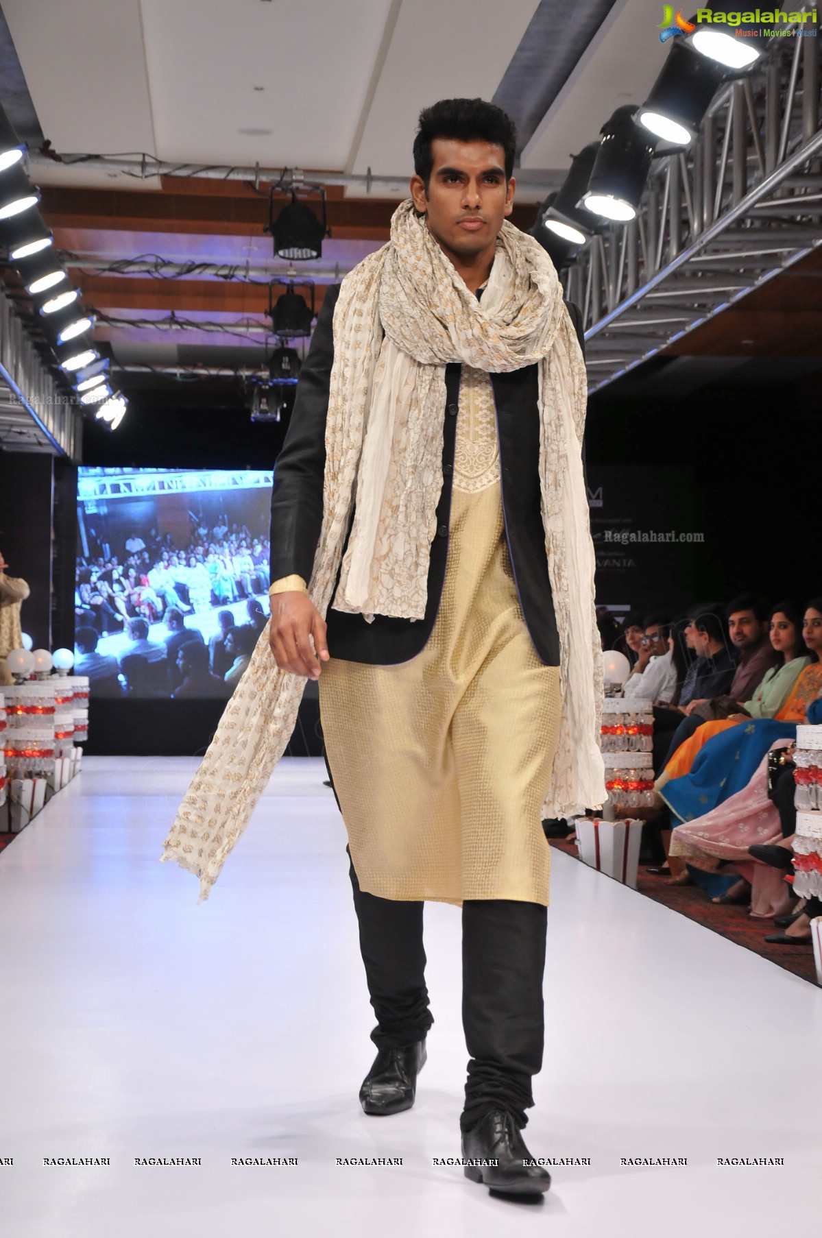 Blenders Pride Hyderabad International Fashion Week (Day 1)