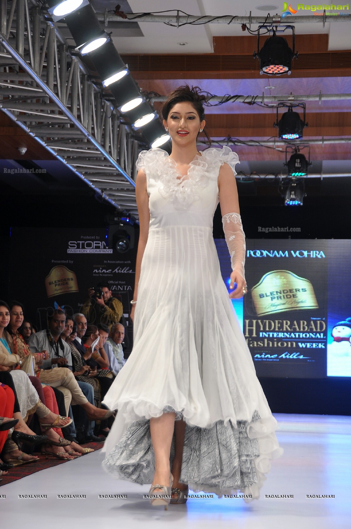 Blenders Pride Hyderabad International Fashion Week 2012 (Day 4)