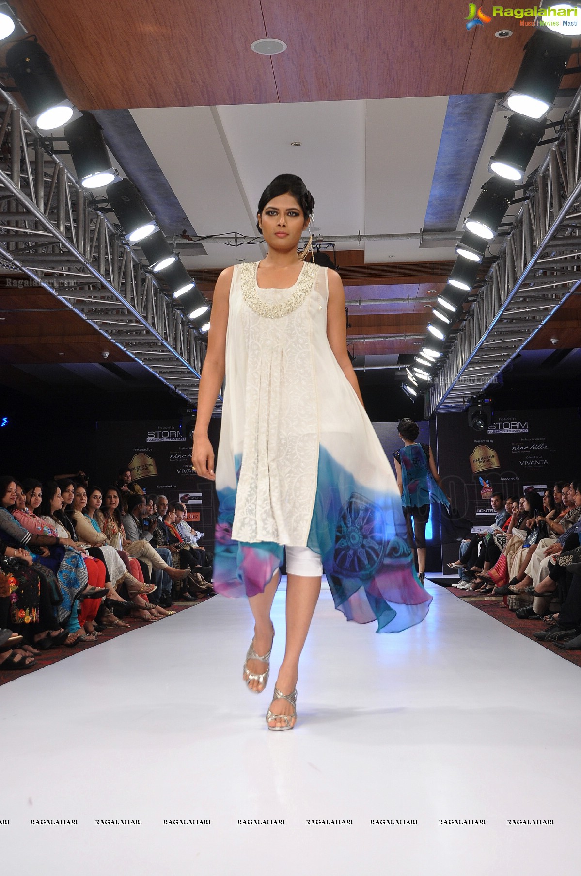 Blenders Pride Hyderabad International Fashion Week 2012 (Day 4)