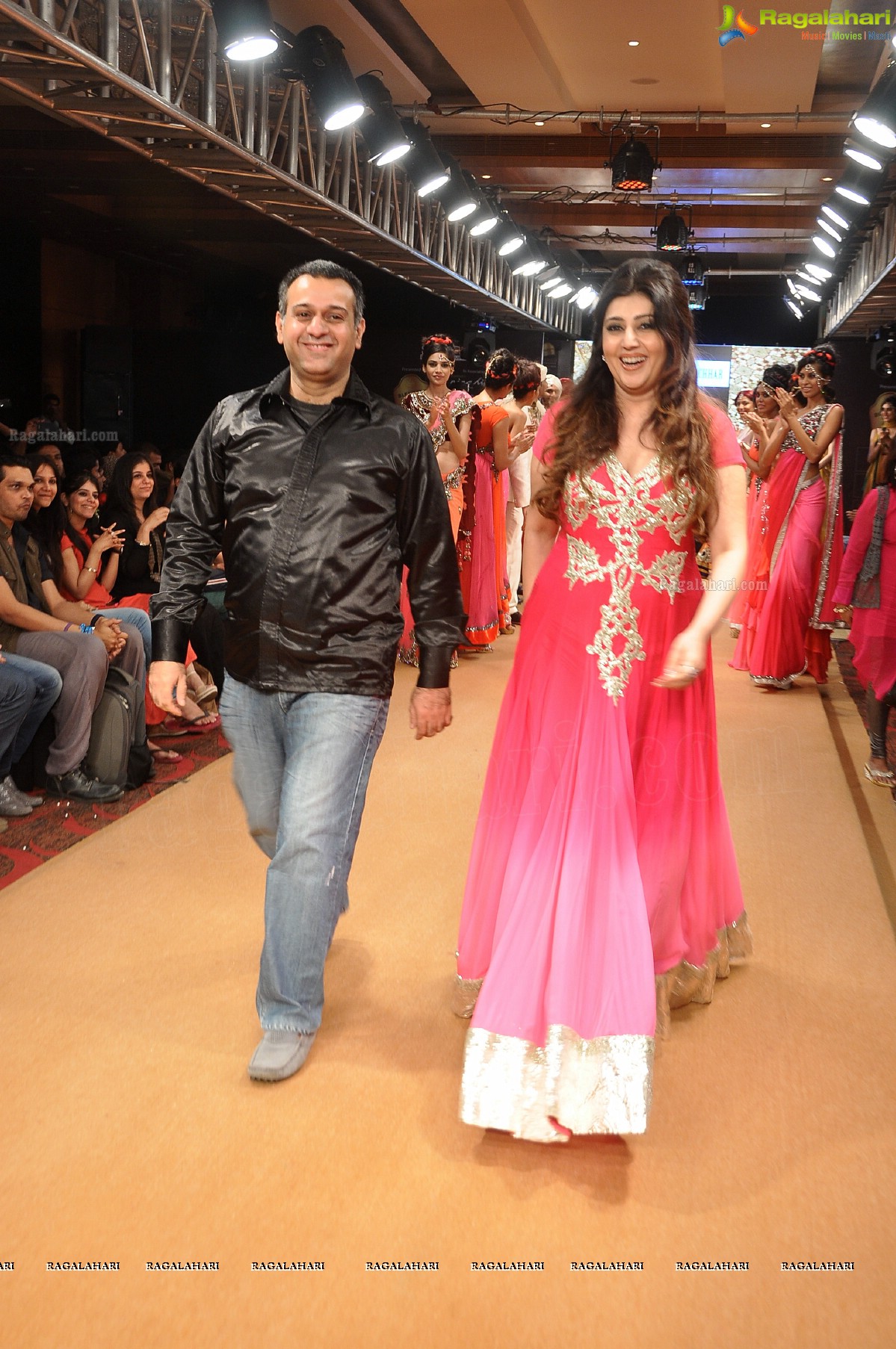 Blenders Pride Hyderabad International Fashion Week 2012 (Day 4)