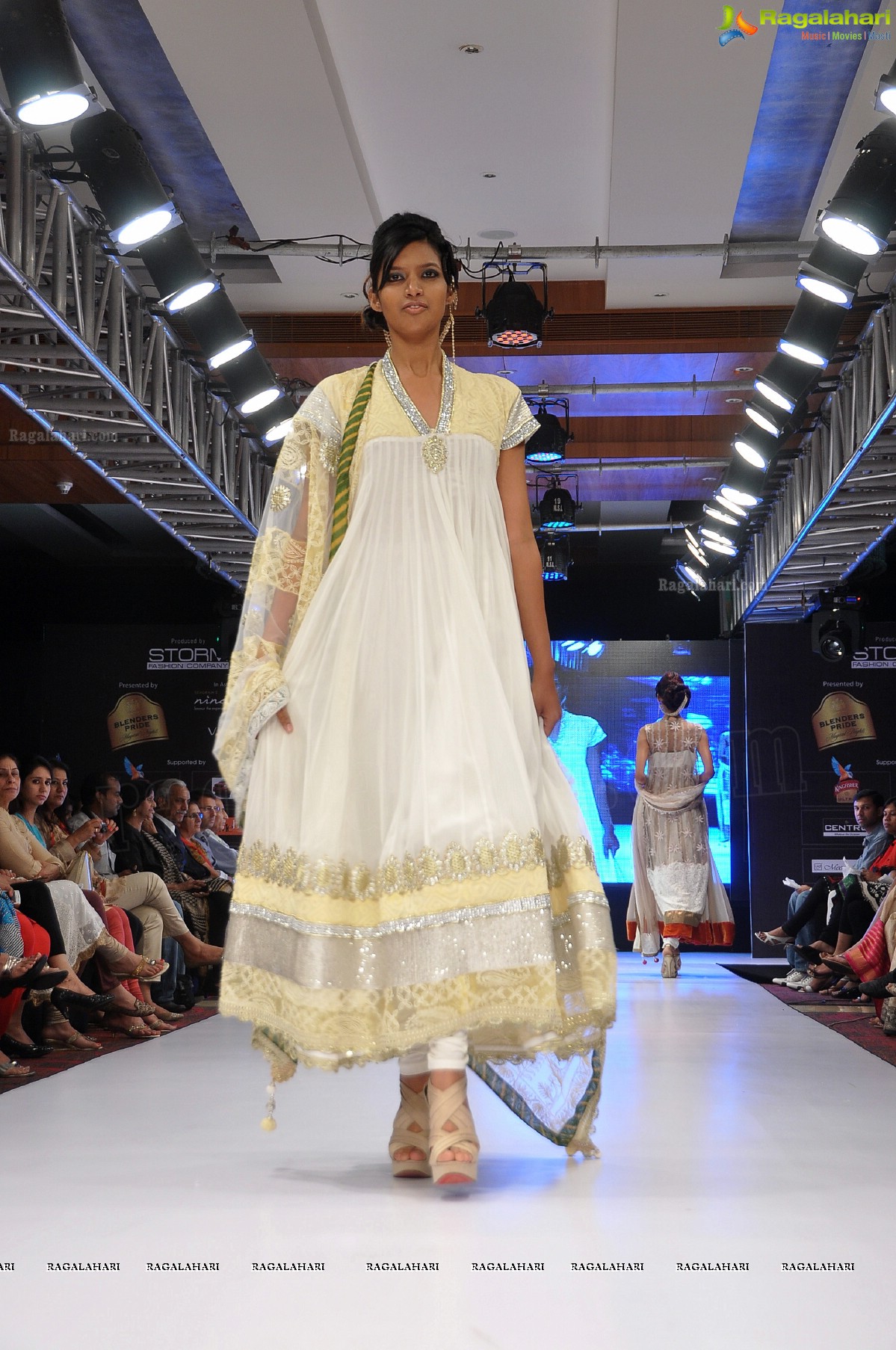 Blenders Pride Hyderabad International Fashion Week 2012 (Day 4)