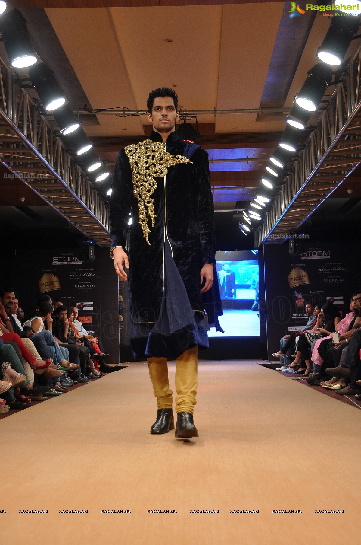 Blenders Pride Hyderabad International Fashion Week 2012 (Day 4)