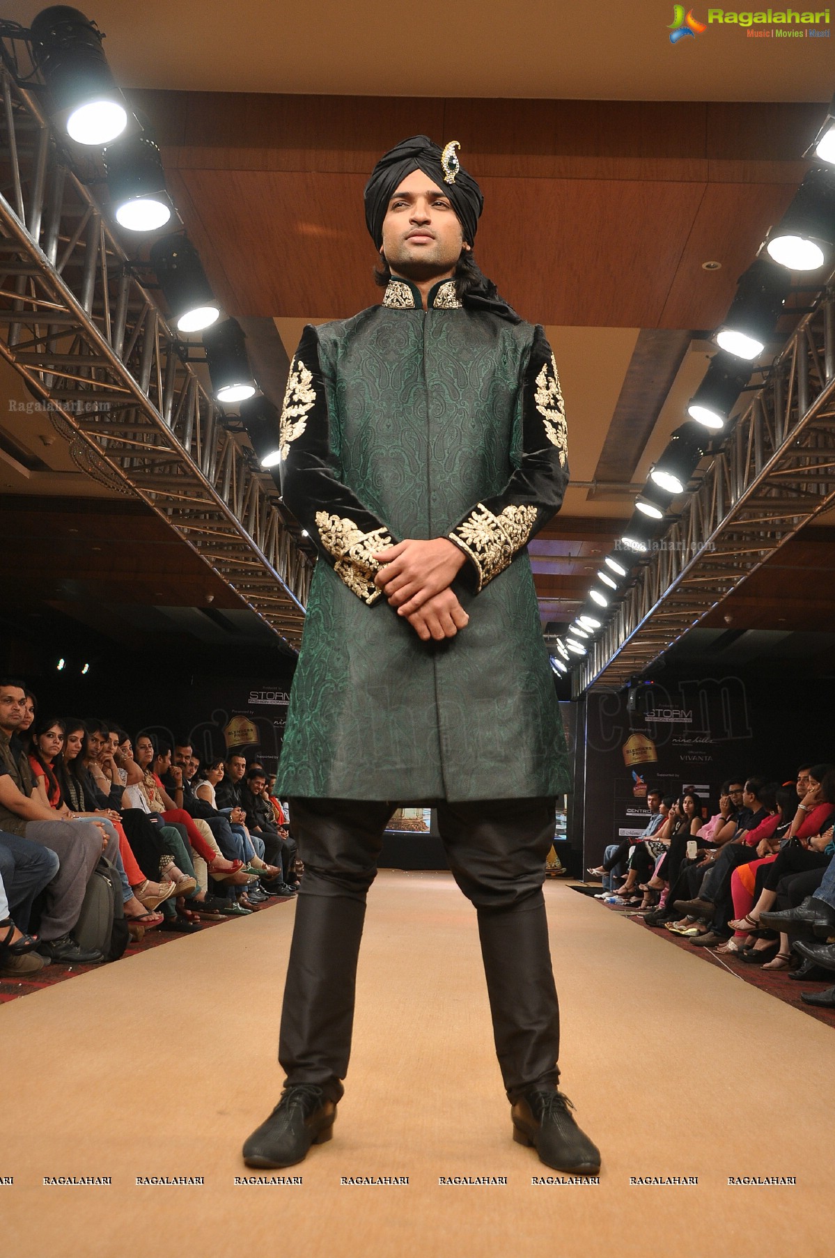 Blenders Pride Hyderabad International Fashion Week 2012 (Day 4)