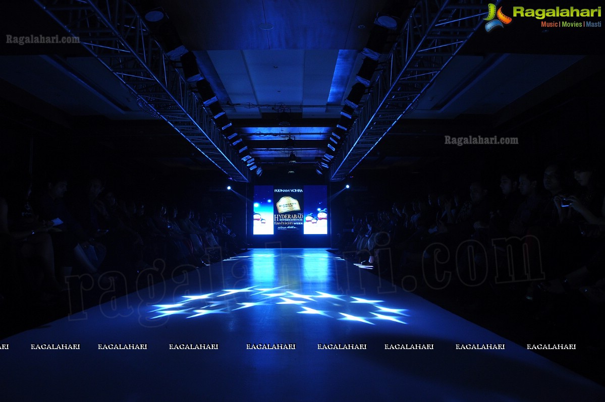 Blenders Pride Hyderabad International Fashion Week 2012 (Day 4)