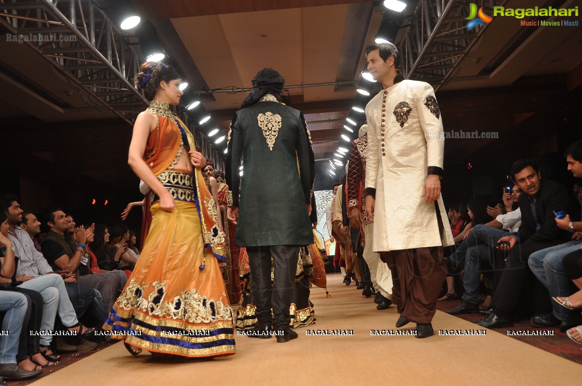 Blenders Pride Hyderabad International Fashion Week 2012 (Day 4)