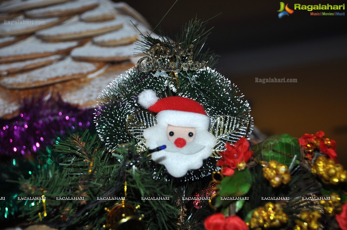 Christmas Decorations 2012 at Hotel Novotel, Hyderabad 