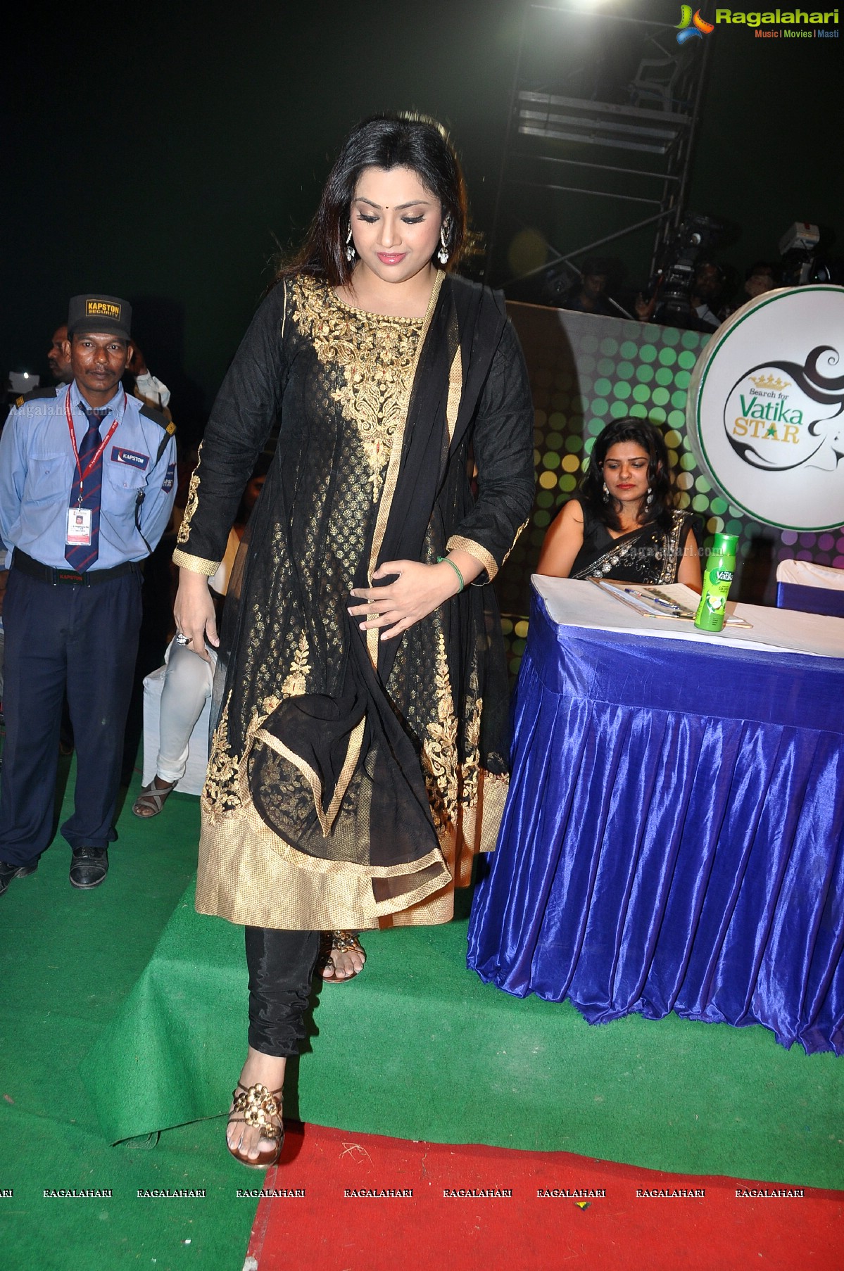 Dabur Vatika Star Contest 2012 Grand Finale