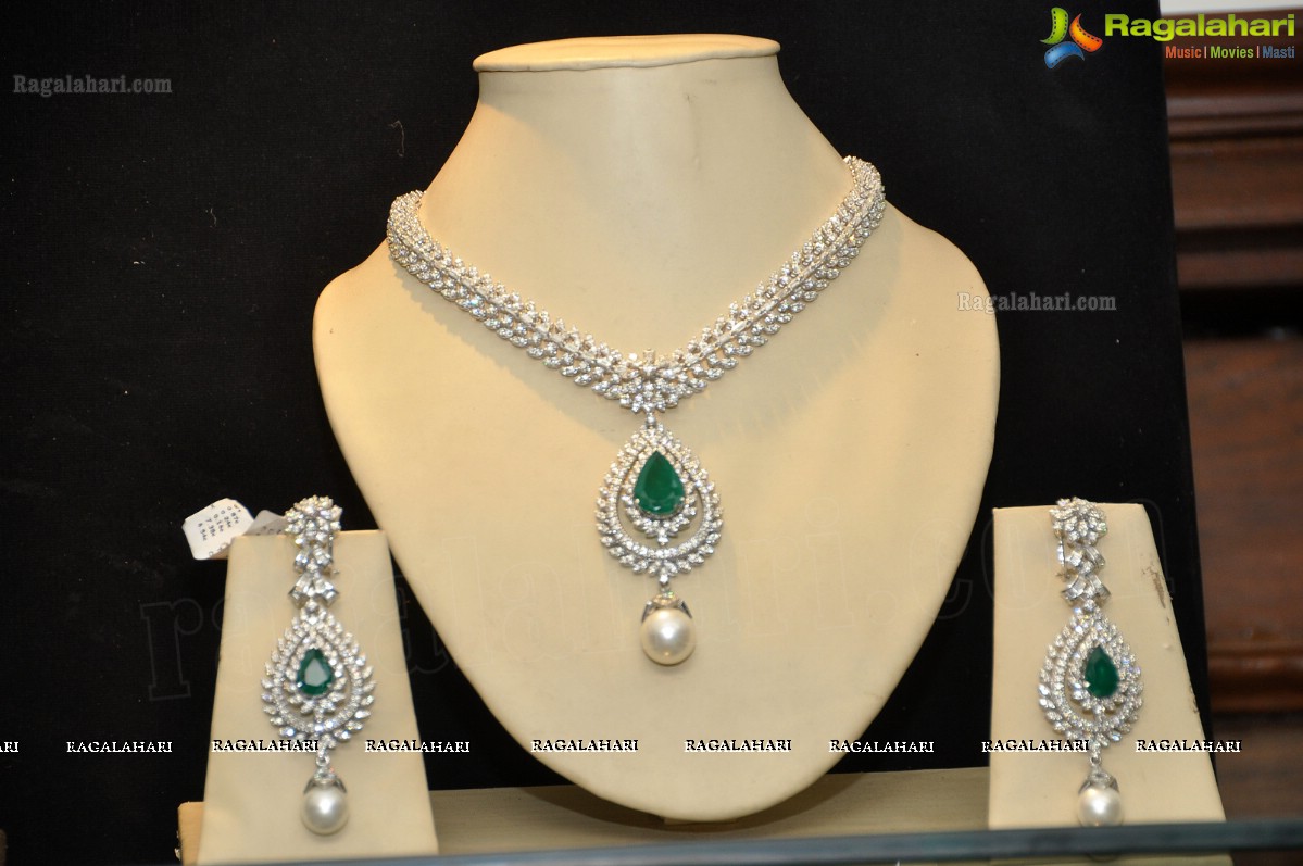 Shilpa Reddy launches Entice Jewellery Exhibition, Hyderabad