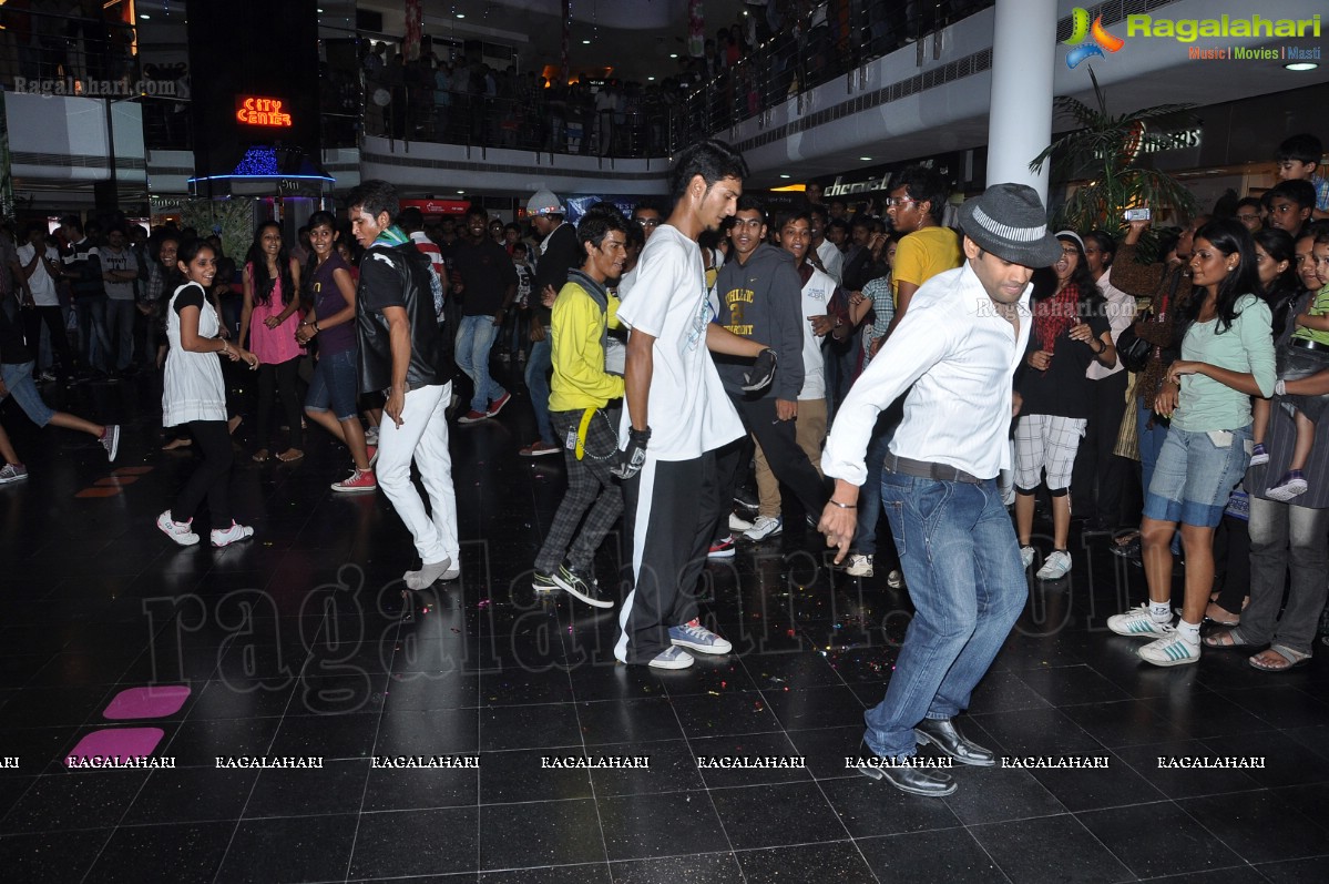 Flash Mob at City Center, Hyderabad