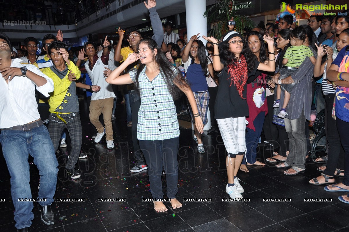 Flash Mob at City Center, Hyderabad