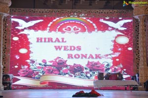 Hiral Doshi-Ronak S Gandhi Engagement