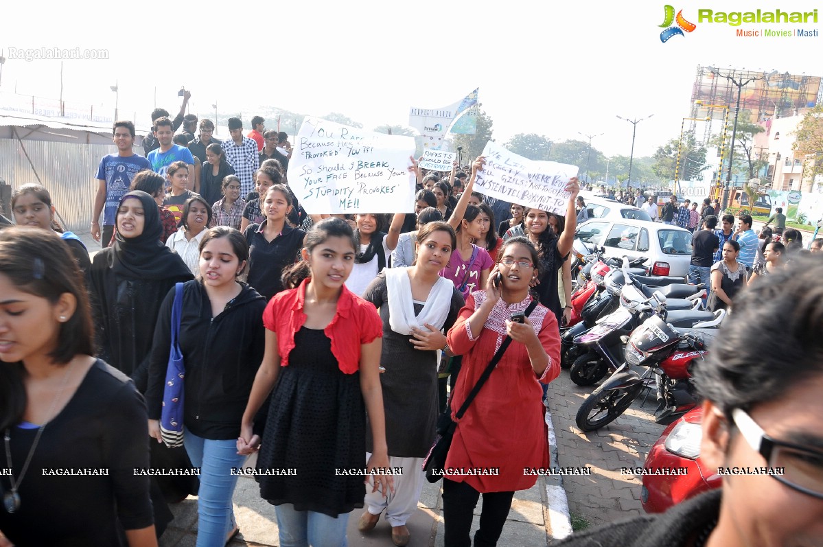 Delhi Gang-Rape: Protest Rally in Hyderabad