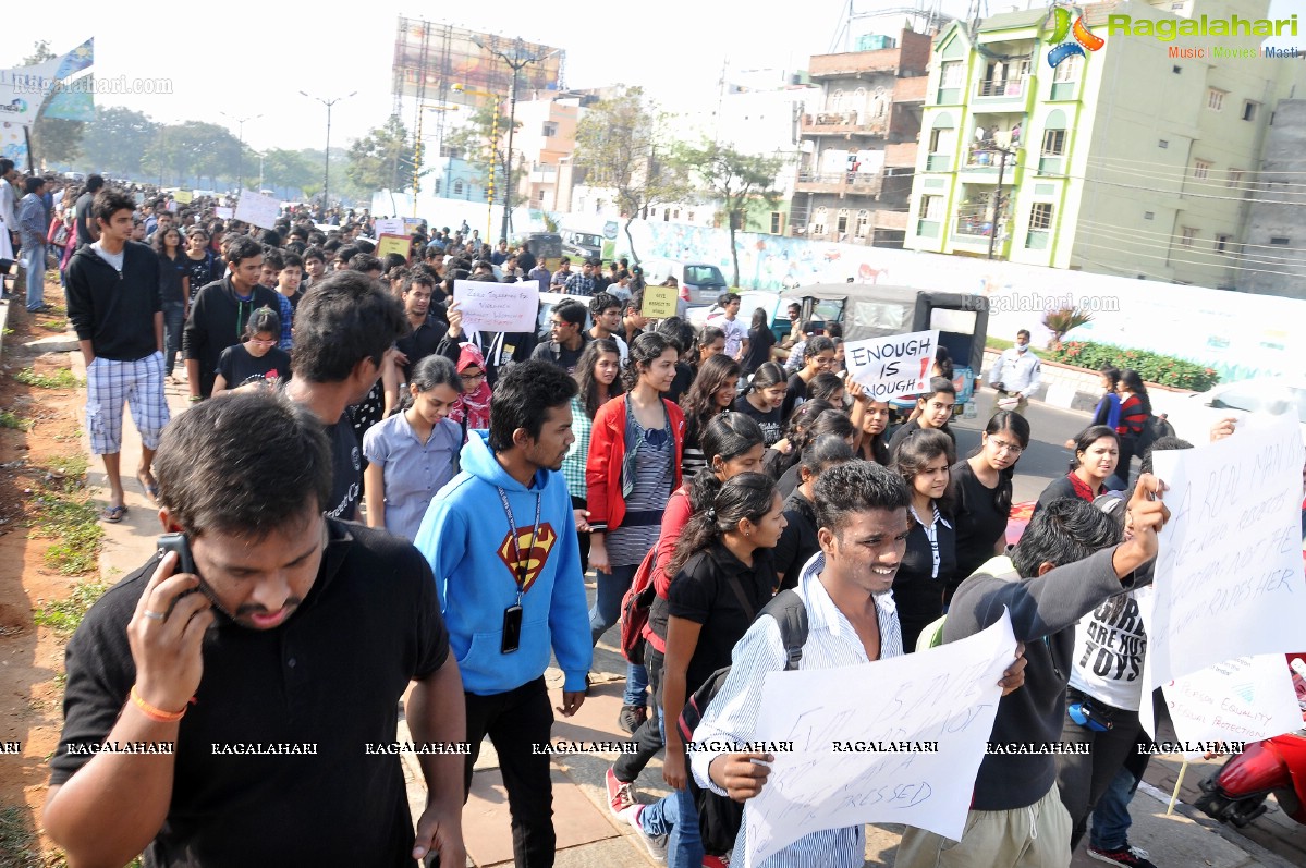 Delhi Gang-Rape: Protest Rally in Hyderabad