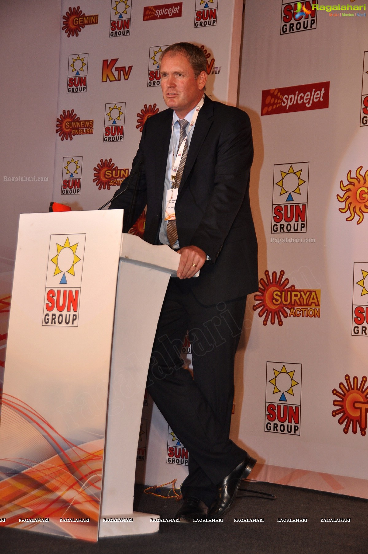 Hyderabad IPL Team Sun Risers Unveil Logo