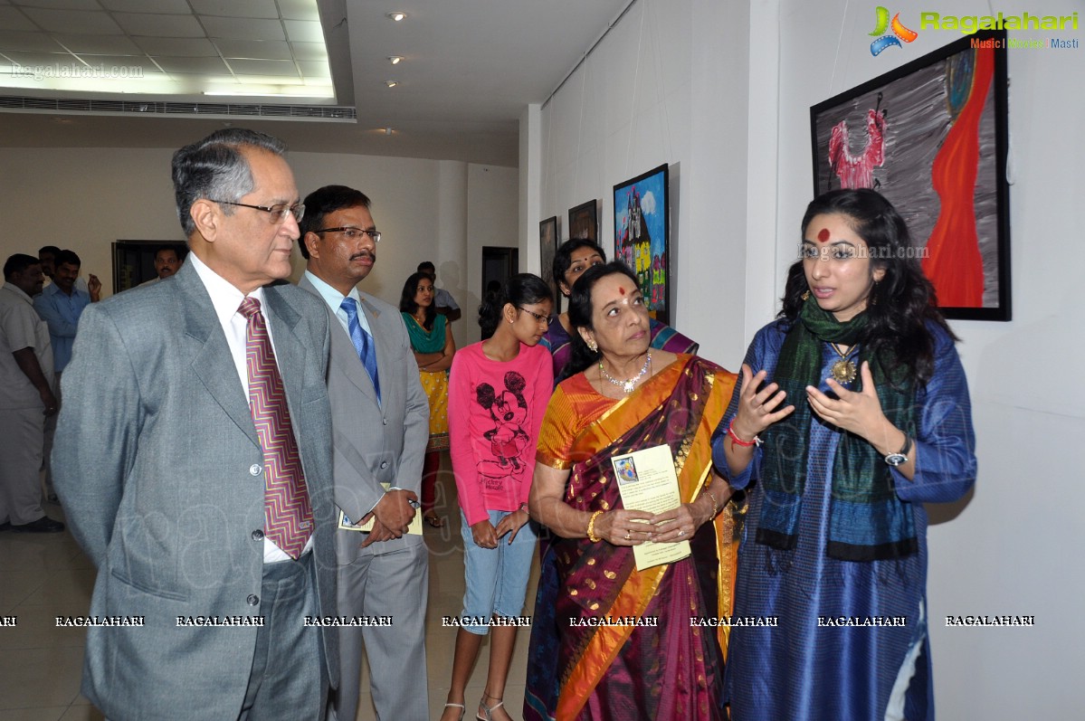 Sravanthi Juluri's 'Jaago Stree Art Gallery' at State Art Gallery, Hyderabad