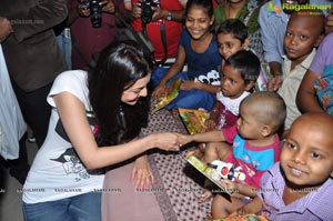 Kajal Agarwal MNJ Cancer Hospital