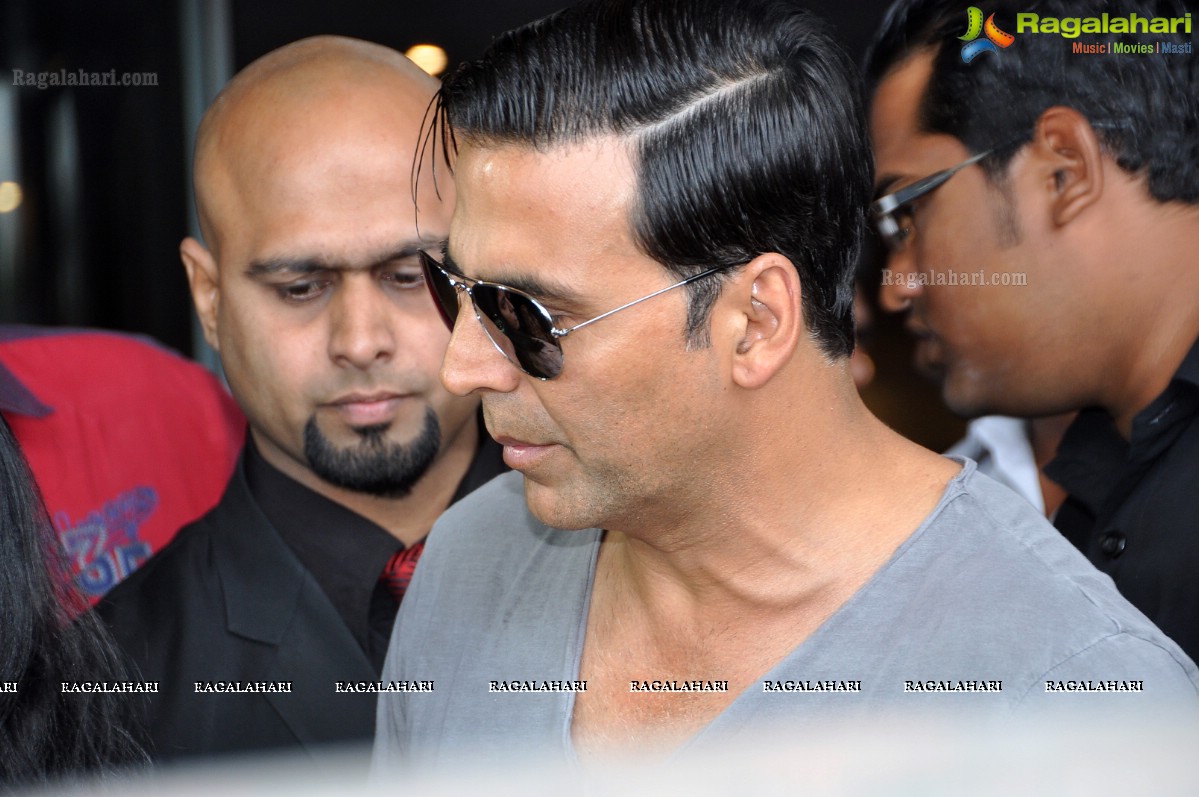 Khiladi 786 Promotions at The Park, Hyderabad