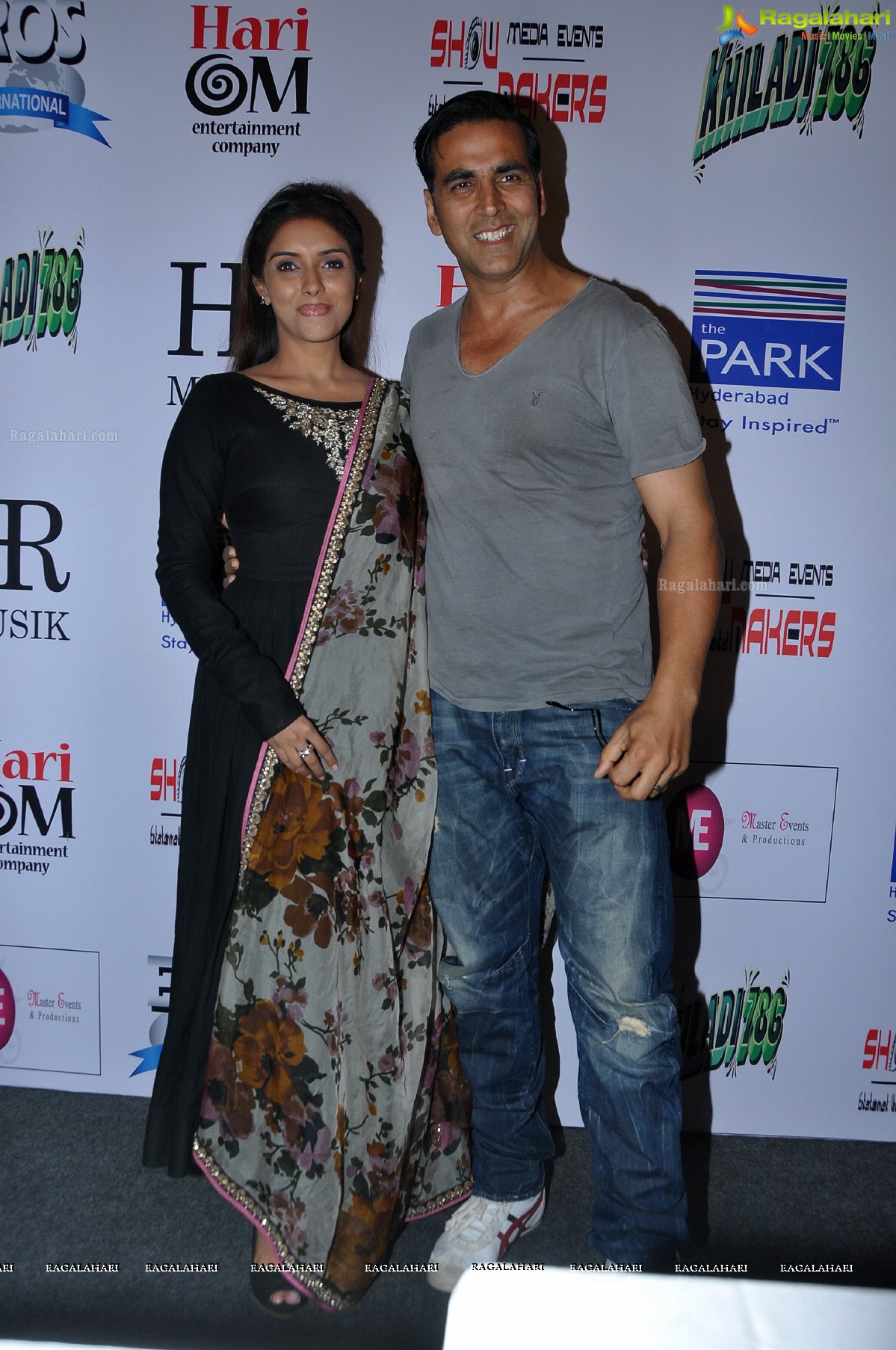 Khiladi 786 Promotions at The Park, Hyderabad