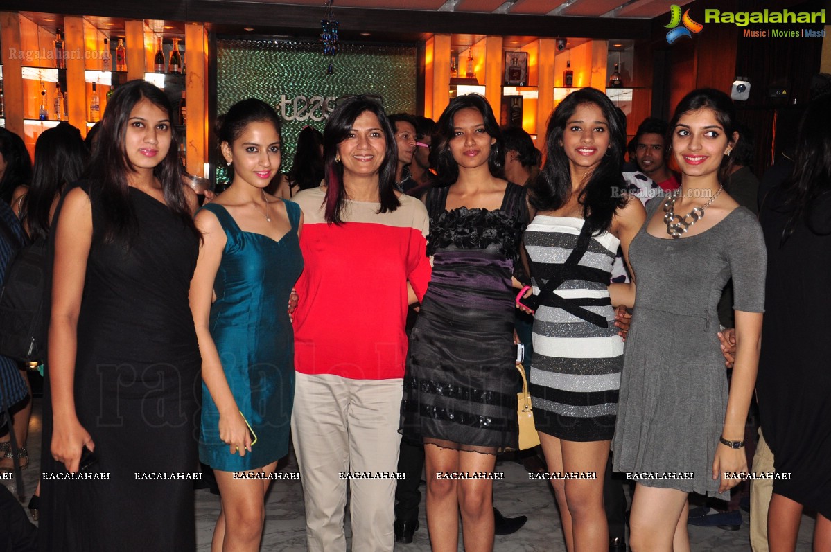 Kingfisher ULTRA Fashion Extravaganza Pre-Party at Hyderabad 