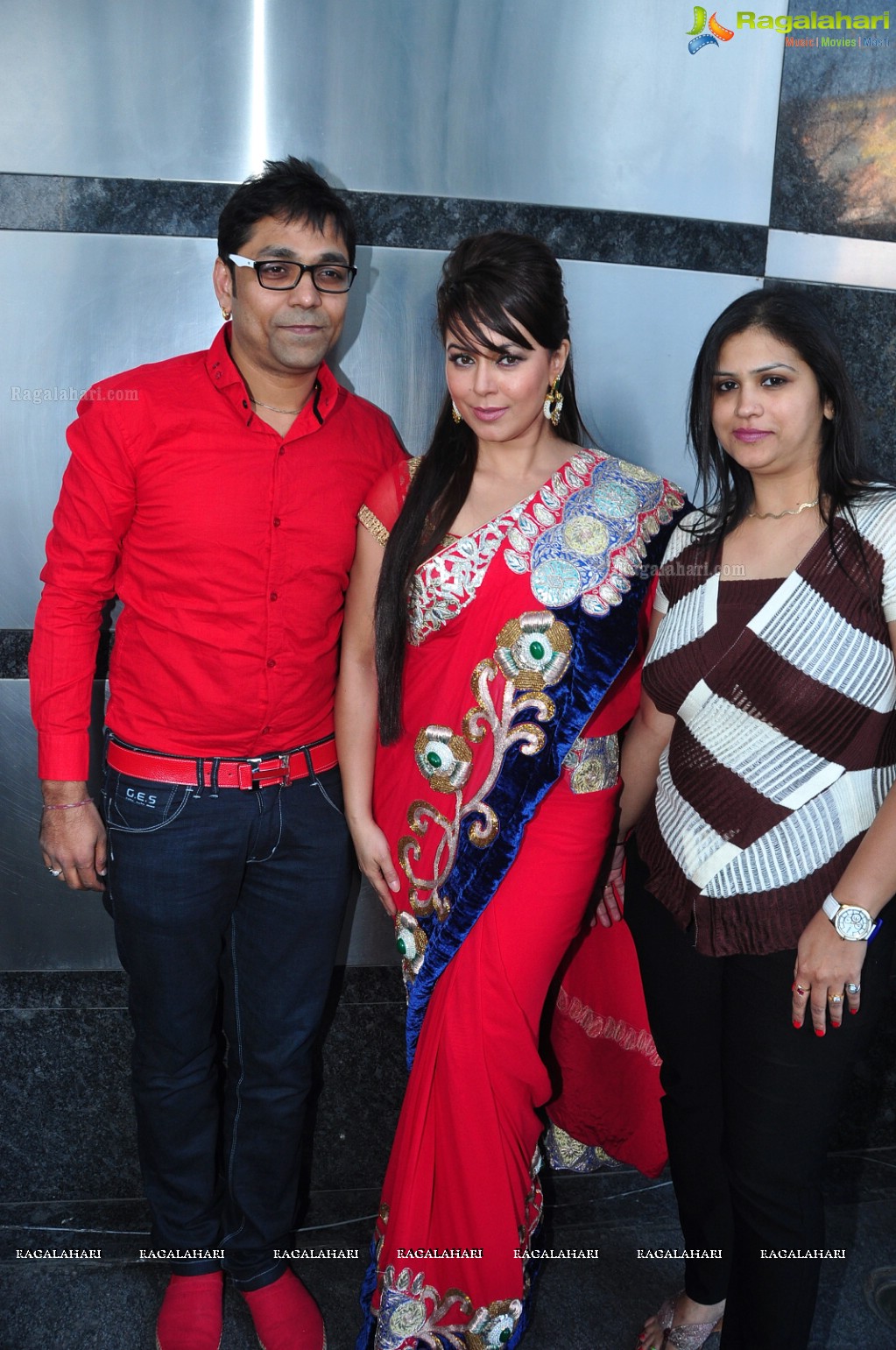 Mahima Chaudhry launches Mohit Falod's Wedding Collection, Hyderabad