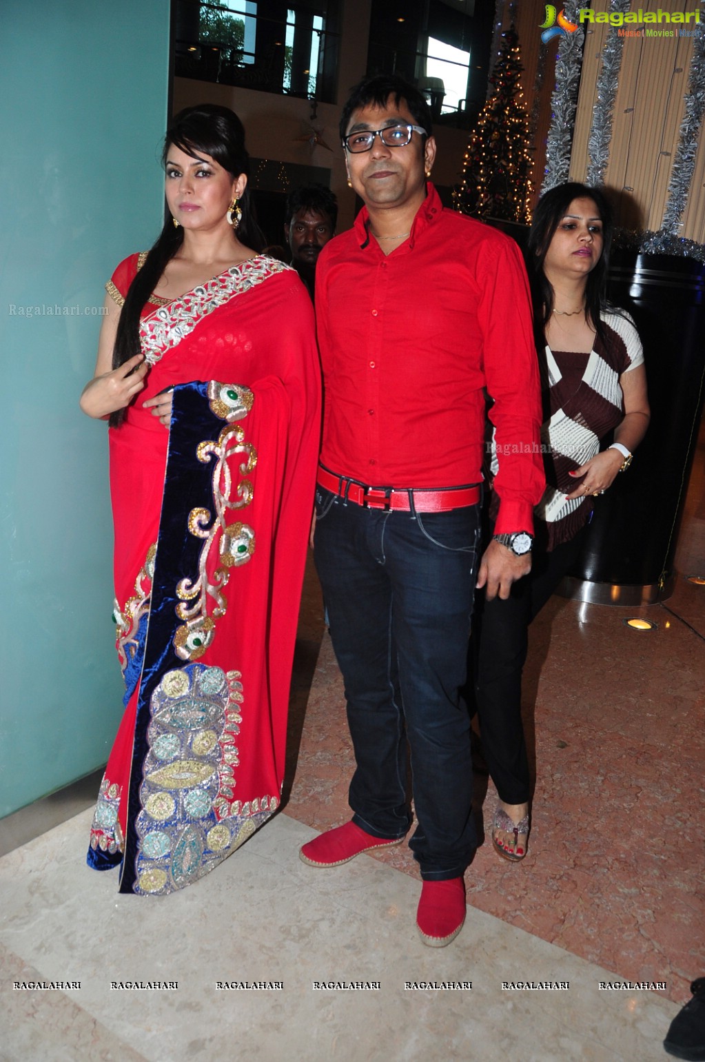 Mahima Chaudhry launches Mohit Falod's Wedding Collection, Hyderabad