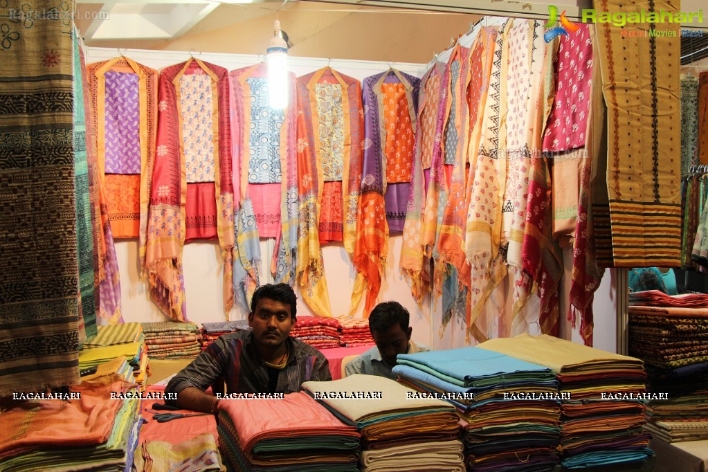 National Silk Expo at Satya Sai Nigamagamam, Hyderabad