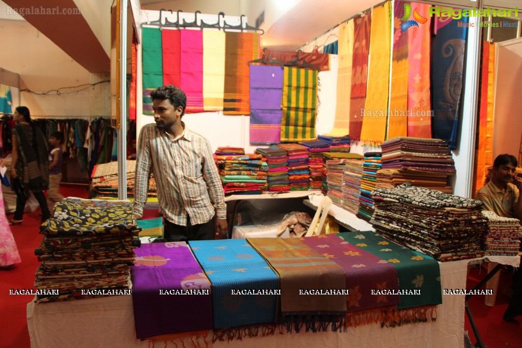 National Silk Expo at Satya Sai Nigamagamam, Hyderabad