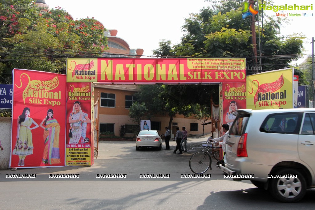 National Silk Expo at Satya Sai Nigamagamam, Hyderabad