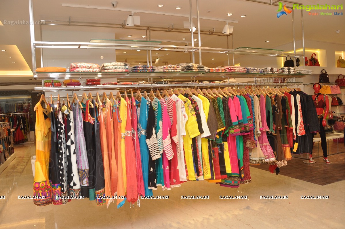 Neeru's Emporio Launch, Hyderabad