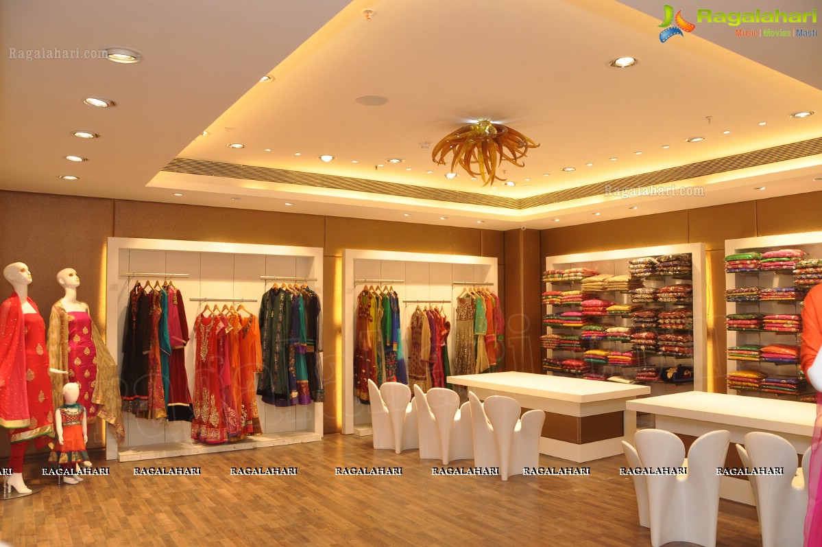 Neeru's Emporio Launch, Hyderabad