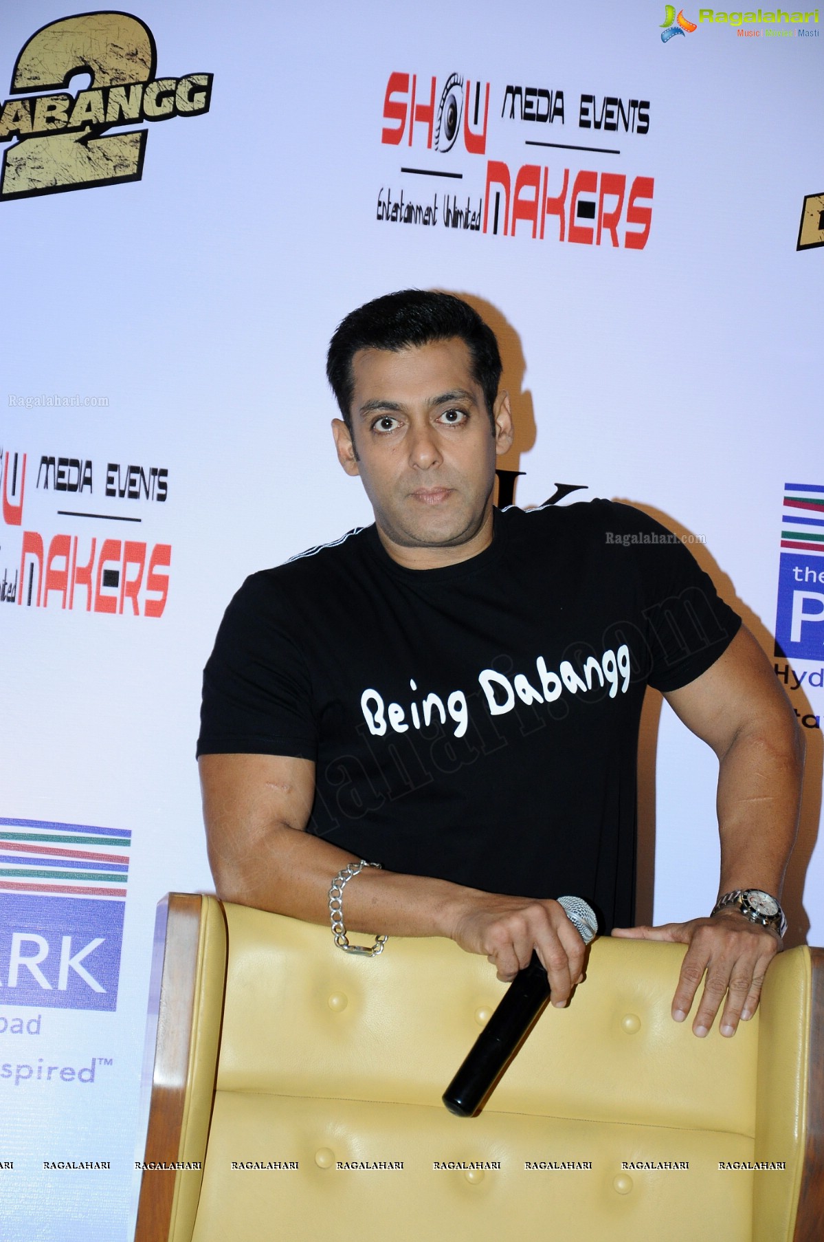 Dabangg 2 Promotions at The Park, Hyderabad